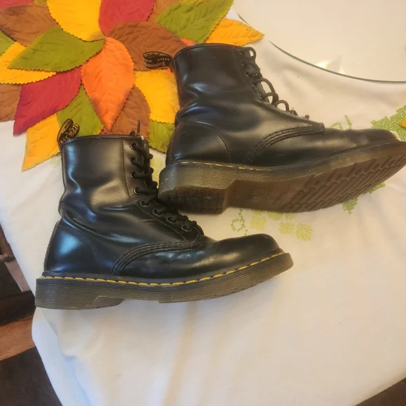 SOLD OUT - Picture 2 of 11